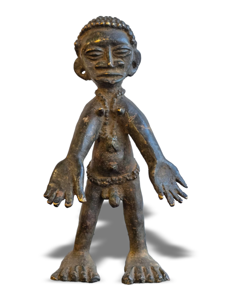 Cross River bronze male statue, lost-wax technique, from Nigeria West Africa, Kutubu Arts